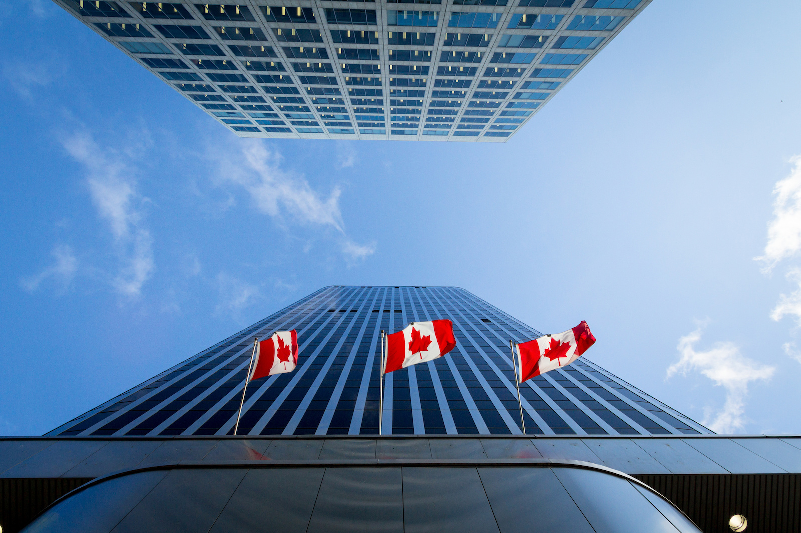 Best 10 Insurance Companies in Canada: Comparison for 2024